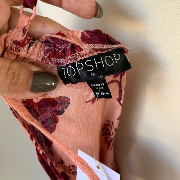 NWT Topshop Cold Shoulder Blush Playsuit Romper - Picture 3 of 8